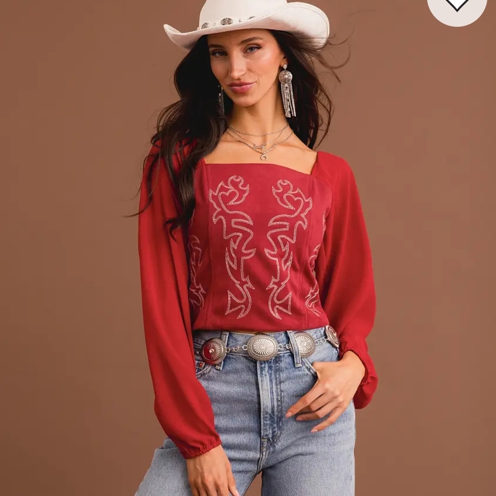 NWT Buckle Boot Stitch Faux Suede Cropped Top